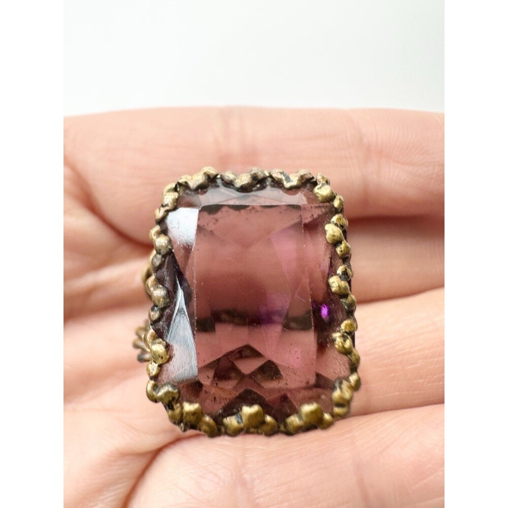 Vintage Rope Ring Faceted Glass Stone Adjustable Pale Purple